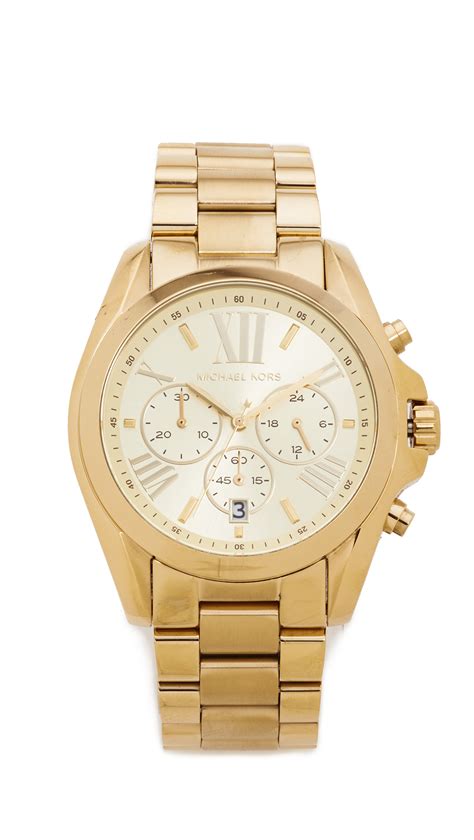 michael kors watch features